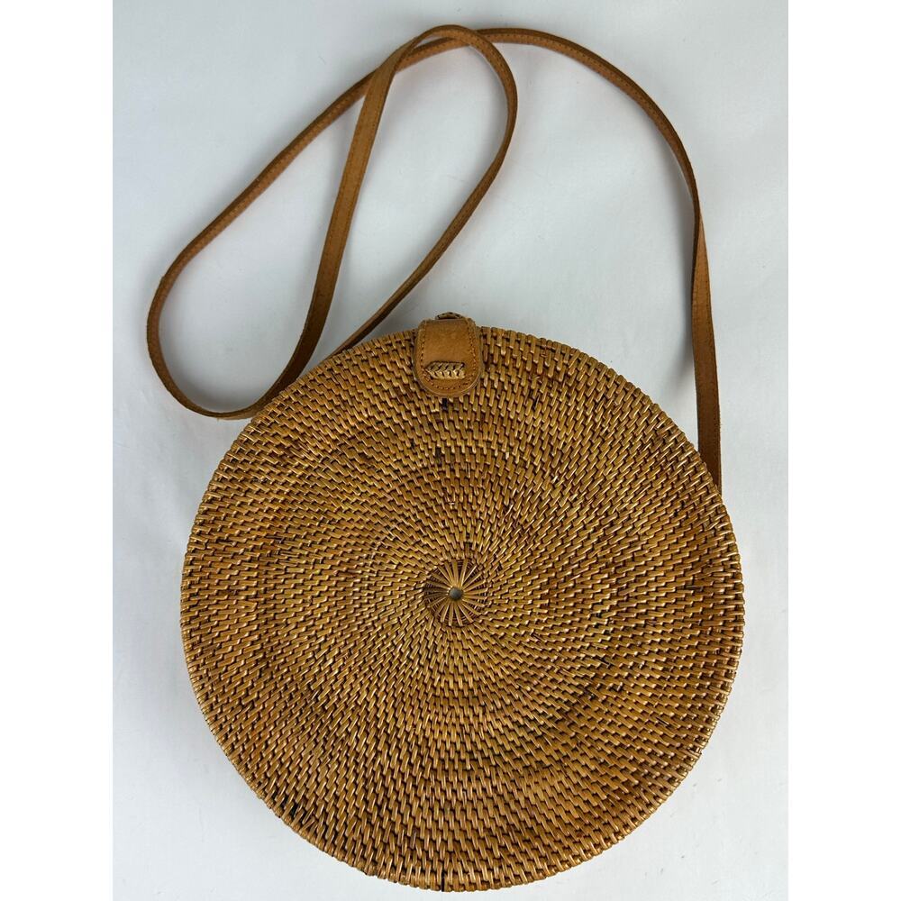 Amerii Round Rattan Woven Crossbody Bag Purse Boho Hippie Cottage NWOT Bali